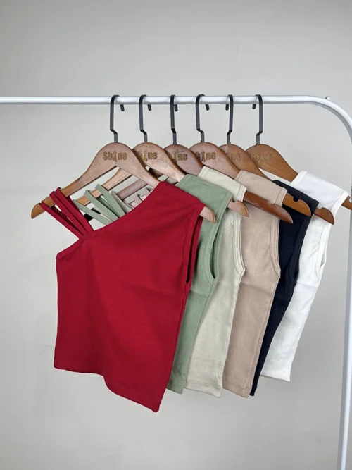 کراپ تاپ رومی