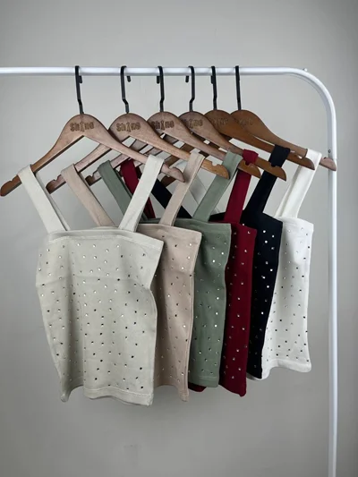 کراپ تاپ نگین مربعی