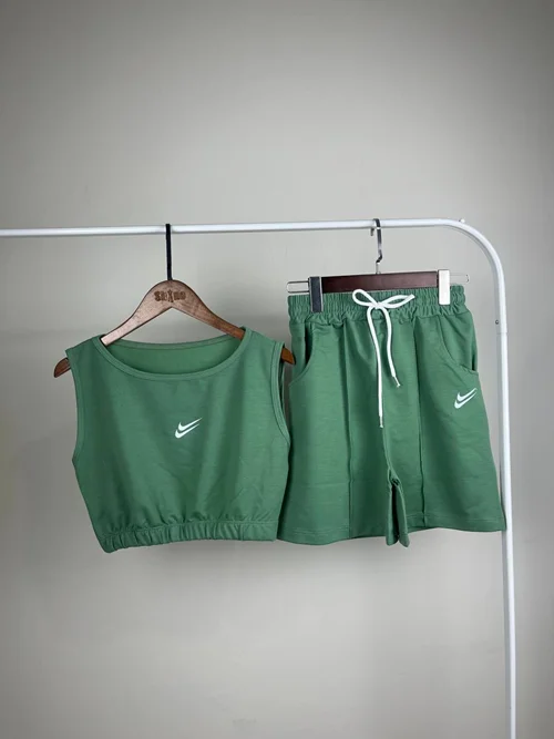 ست نیم تنه شورتک نایک