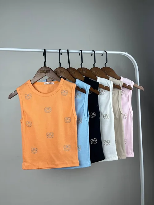 کراپ تاپ گلدوزی