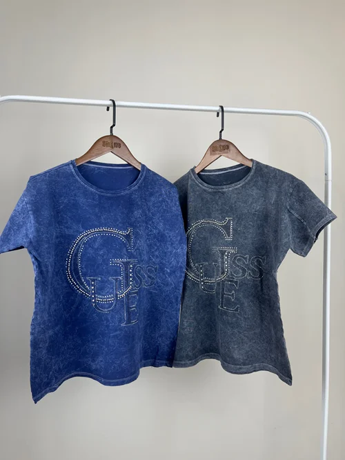 تیشرت‌ سنگشور Guess